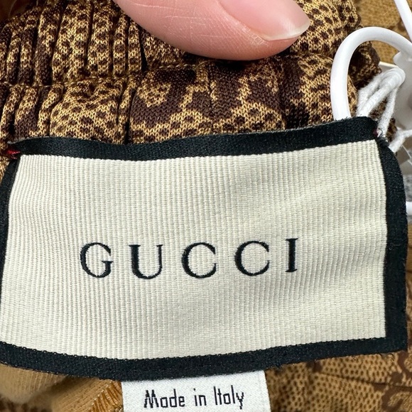 🚩steal authentic Gucci Tan Monogram Joggers - Picture 4 of 4